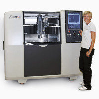 Станок для резки микроабразивной струей воды Finecut™ WMC 500 II